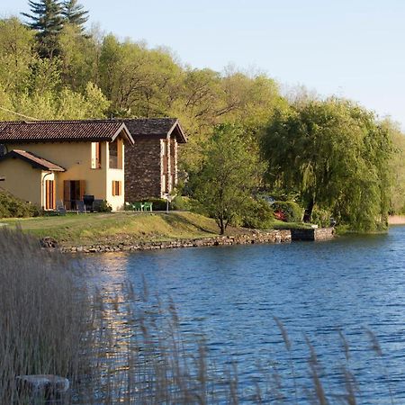 Violina Casa Vacanze Pettenasco Exteriér fotografie