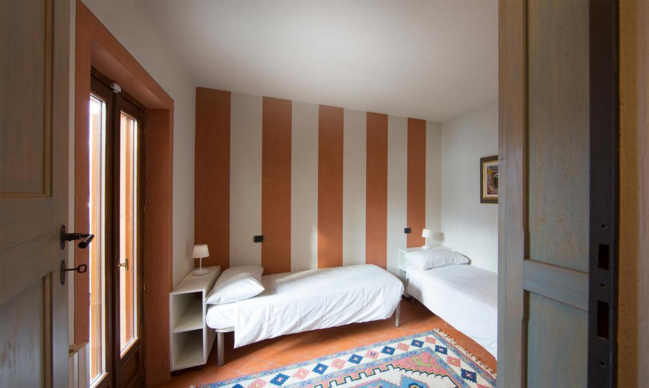Violina Casa Vacanze Pettenasco Exteriér fotografie